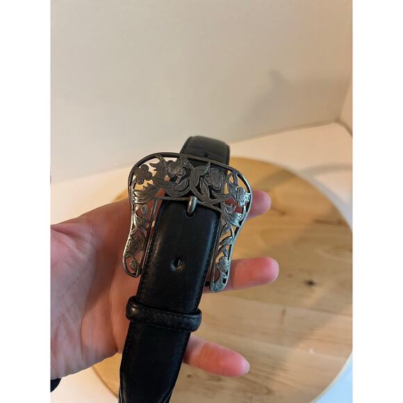 Banana Republic USA Black Genuine Leather Silver Floral Buckle Belt Size Medium main image 13